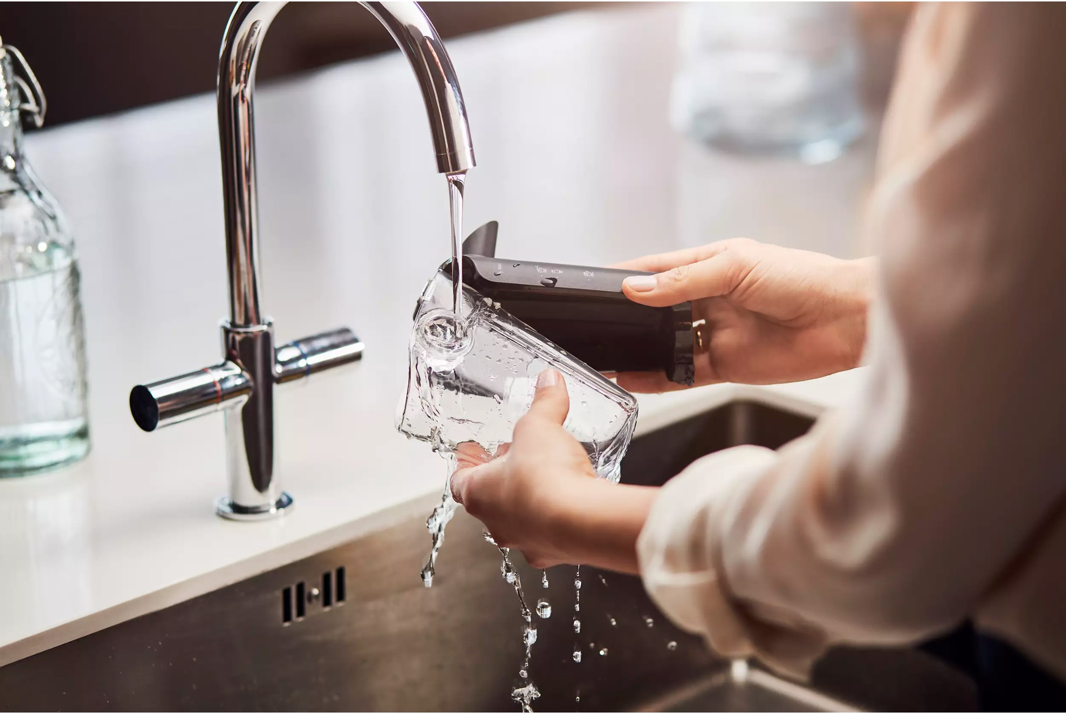 Auspackartikel - Philips Lattego Milchsystem CA6708/10, 2-teilig, spülmaschinenfest, Milchschaum